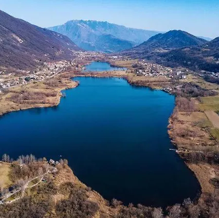 House In The Calm Nature Of Prosecco Valley 公寓