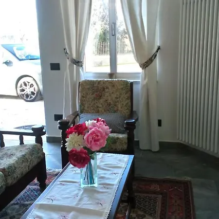 House In The Calm Nature Of Prosecco Valley *